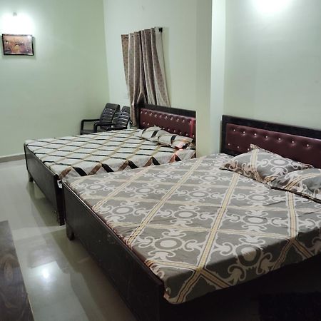 Hotel Shri Ram Palace Rewa ภายนอก รูปภาพ