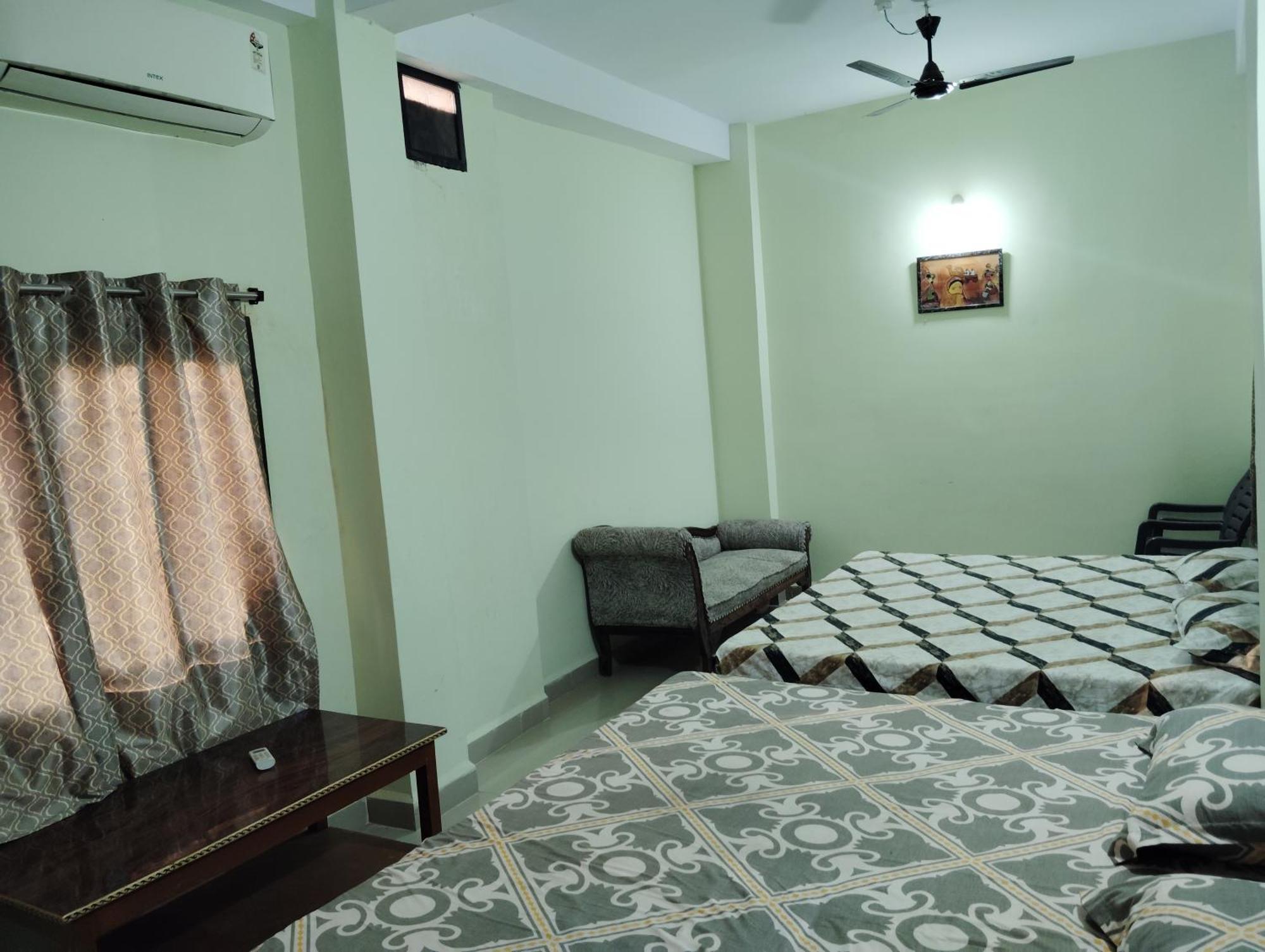Hotel Shri Ram Palace Rewa ภายนอก รูปภาพ