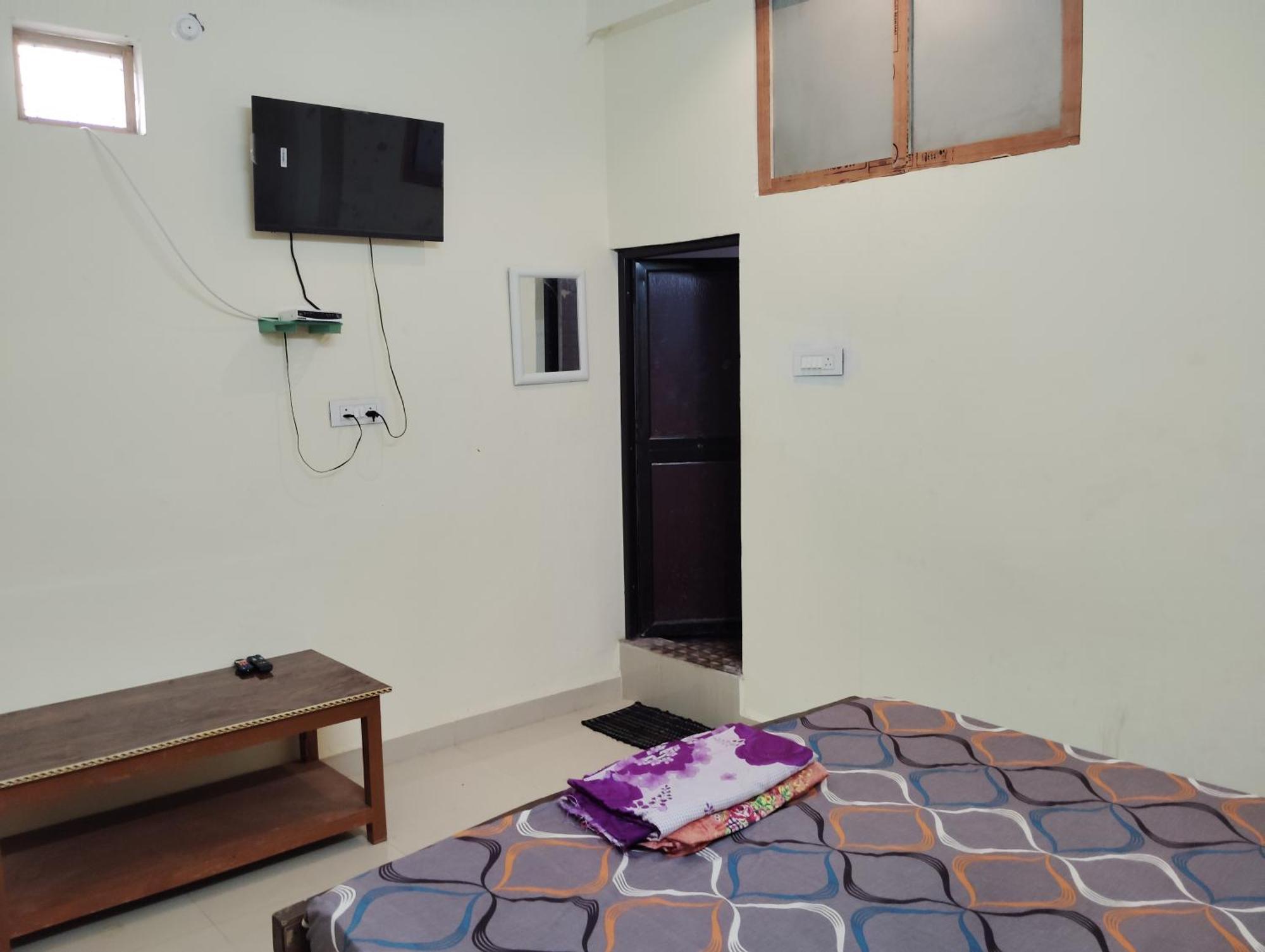 Hotel Shri Ram Palace Rewa ภายนอก รูปภาพ