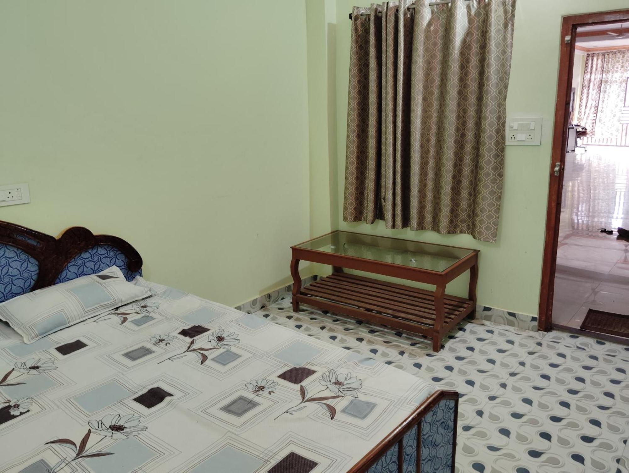 Hotel Shri Ram Palace Rewa ภายนอก รูปภาพ